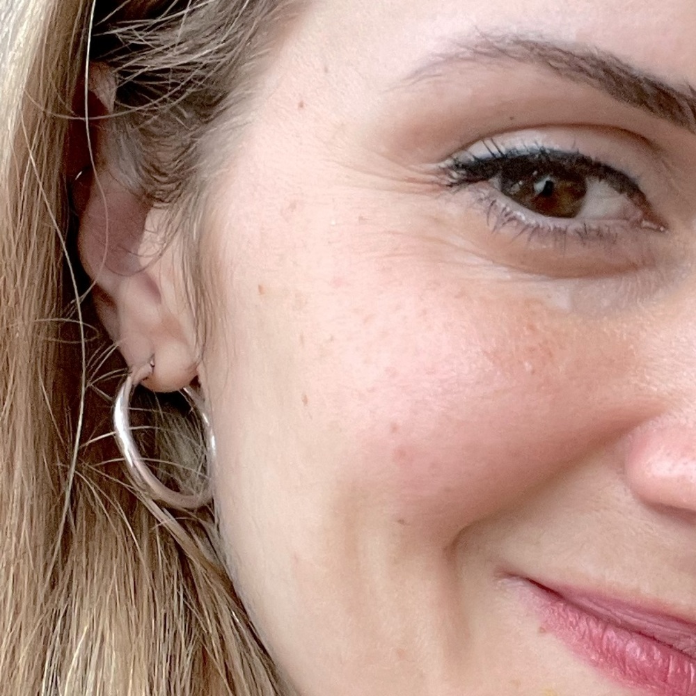 Meet your Posher, Sabrina